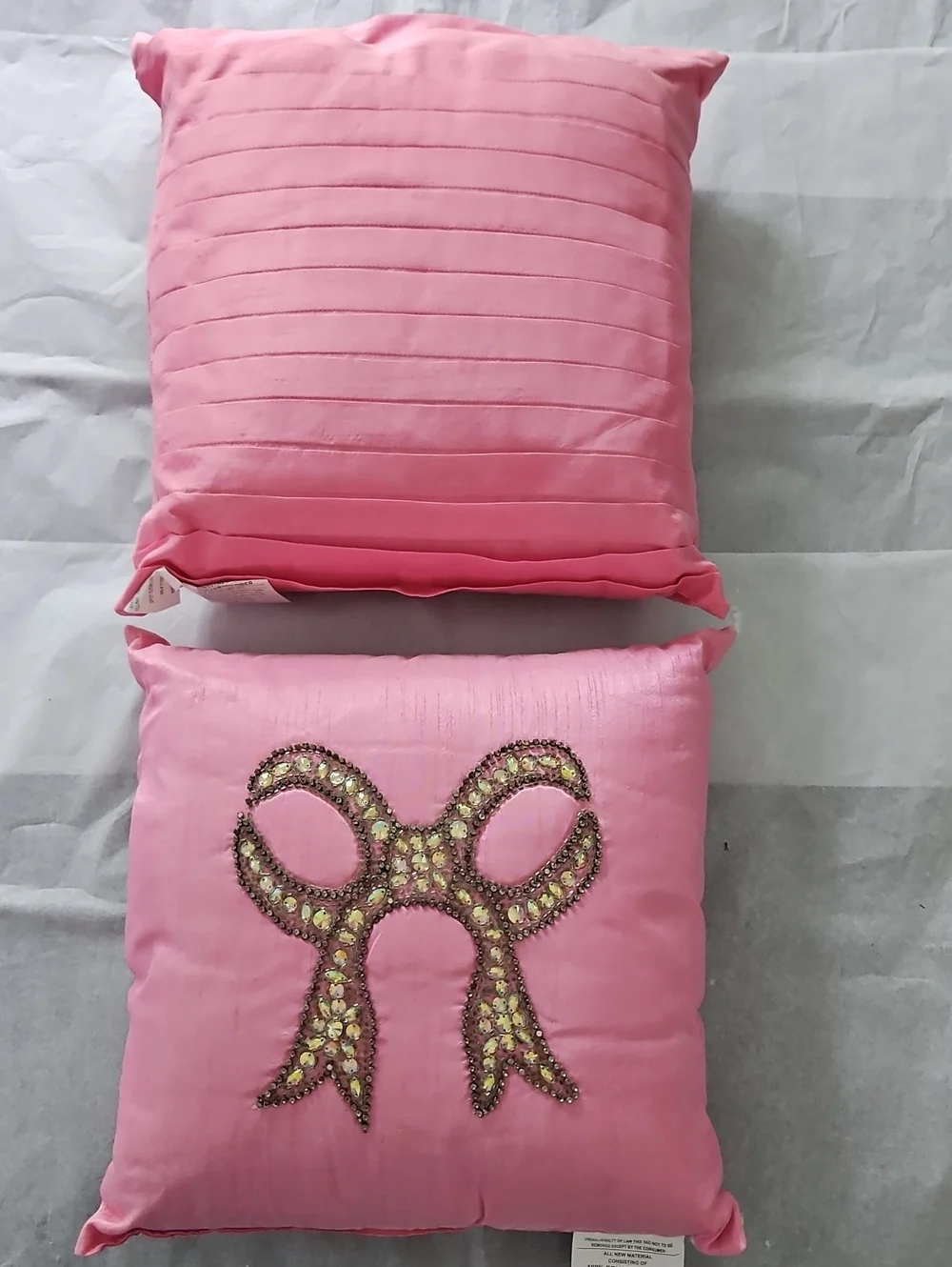 Throw Pillow Set Ribbons & Bows  Women Girls NWT